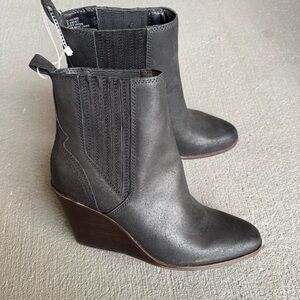 Lucky Brand Wilano Pull-On Wedge Booties Sz 9.5M/41 Black NWOB